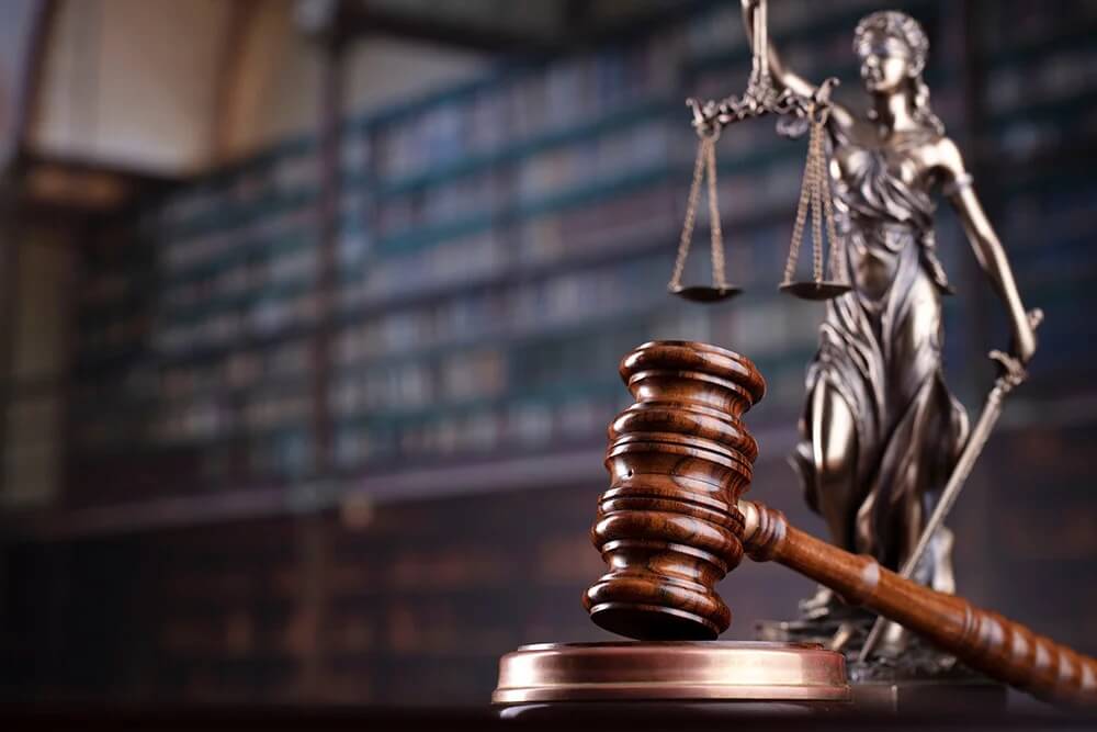 gavel and scales